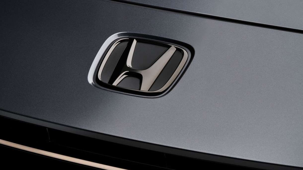 Musta embleemi komplekt